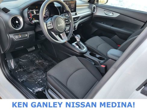 Used 2023 Kia Forte LXS w/ LXS Technology Package image 25