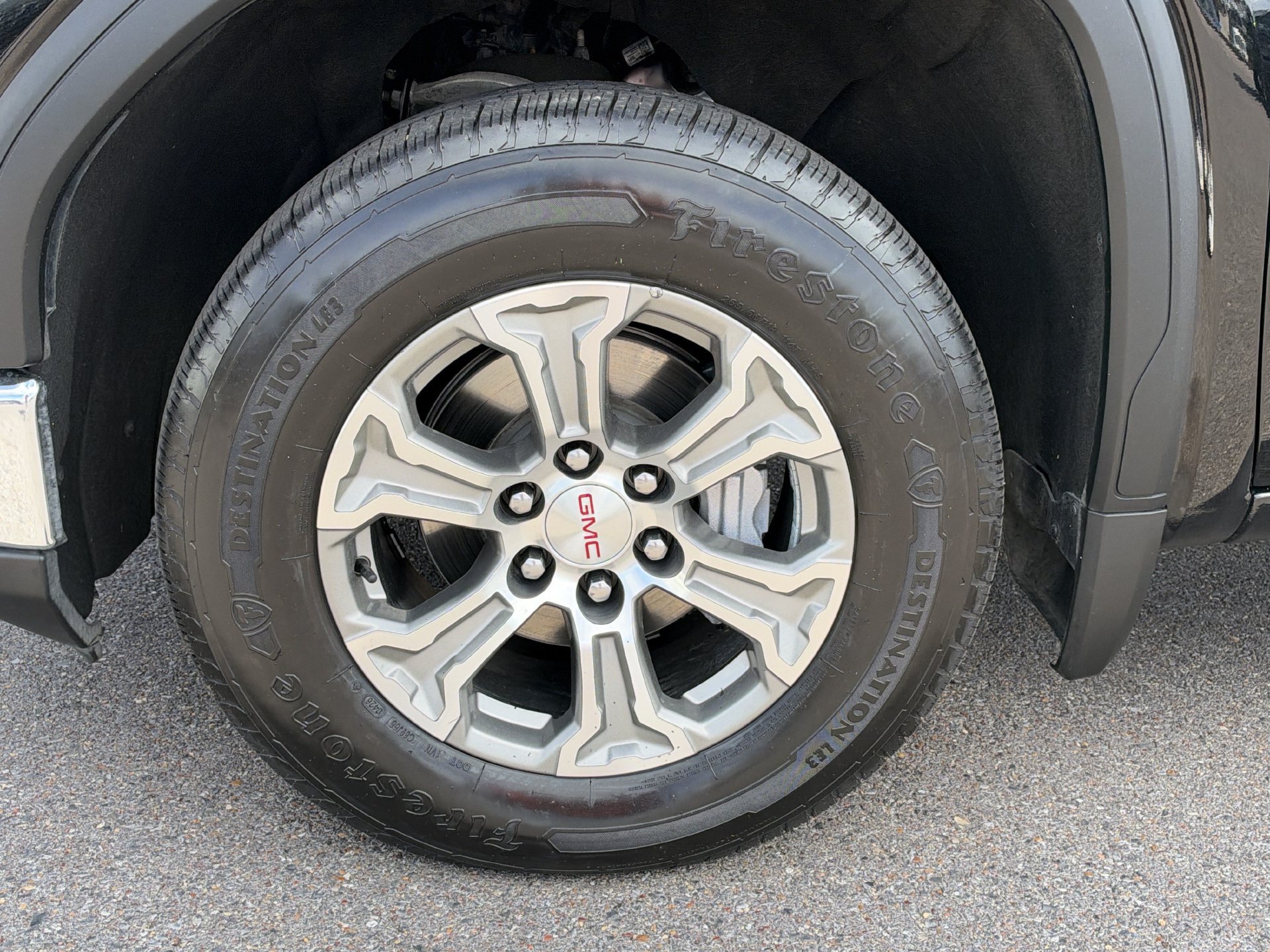 Used 2025 GMC Sierra 1500 SLT RWD image 9