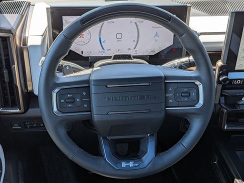 Used 2024 GMC Hummer EV 3X w/ Omega Edition AWD/4WD image 29