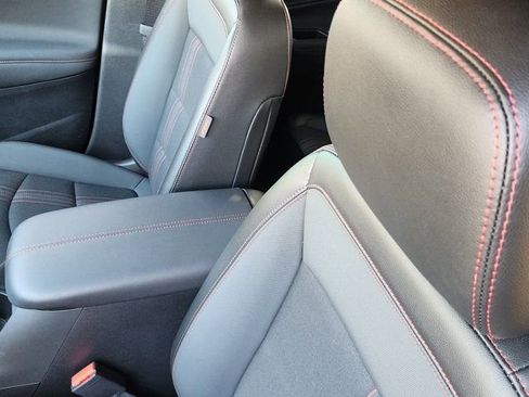 Used 2023 Chevrolet Equinox RS image 21