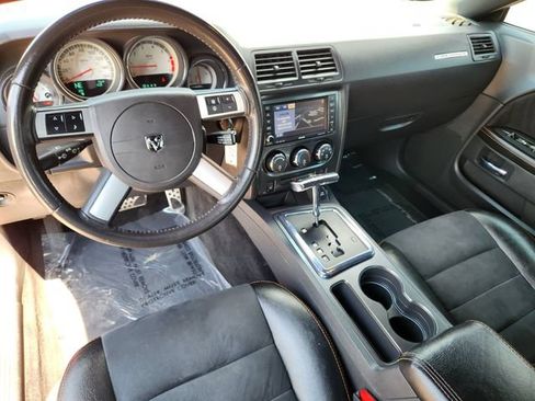 Used 2009 Dodge Challenger R/T RWD image 25