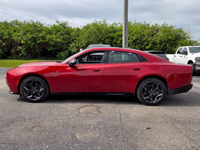 New 2026 Dodge Charger R/T w/ Blacktop Package AWD/4WD image 4