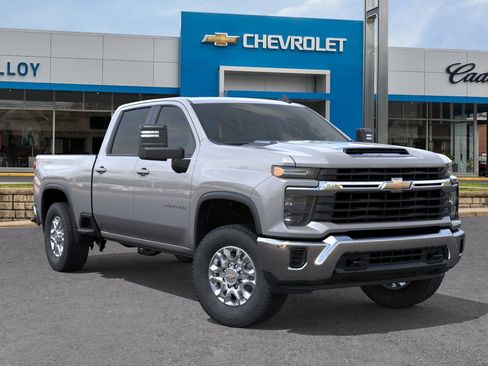 New 2026 Chevrolet Silverado 3500 LT AWD/4WD image 8