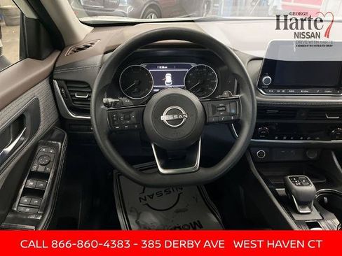 Certified 2023 Nissan Rogue SV AWD/4WD image 30