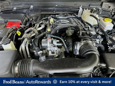Used 2023 Jeep Wrangler Unlimited Sport AWD/4WD image 34