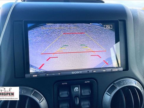 Used 2018 Jeep Wrangler Unlimited Sport image 20