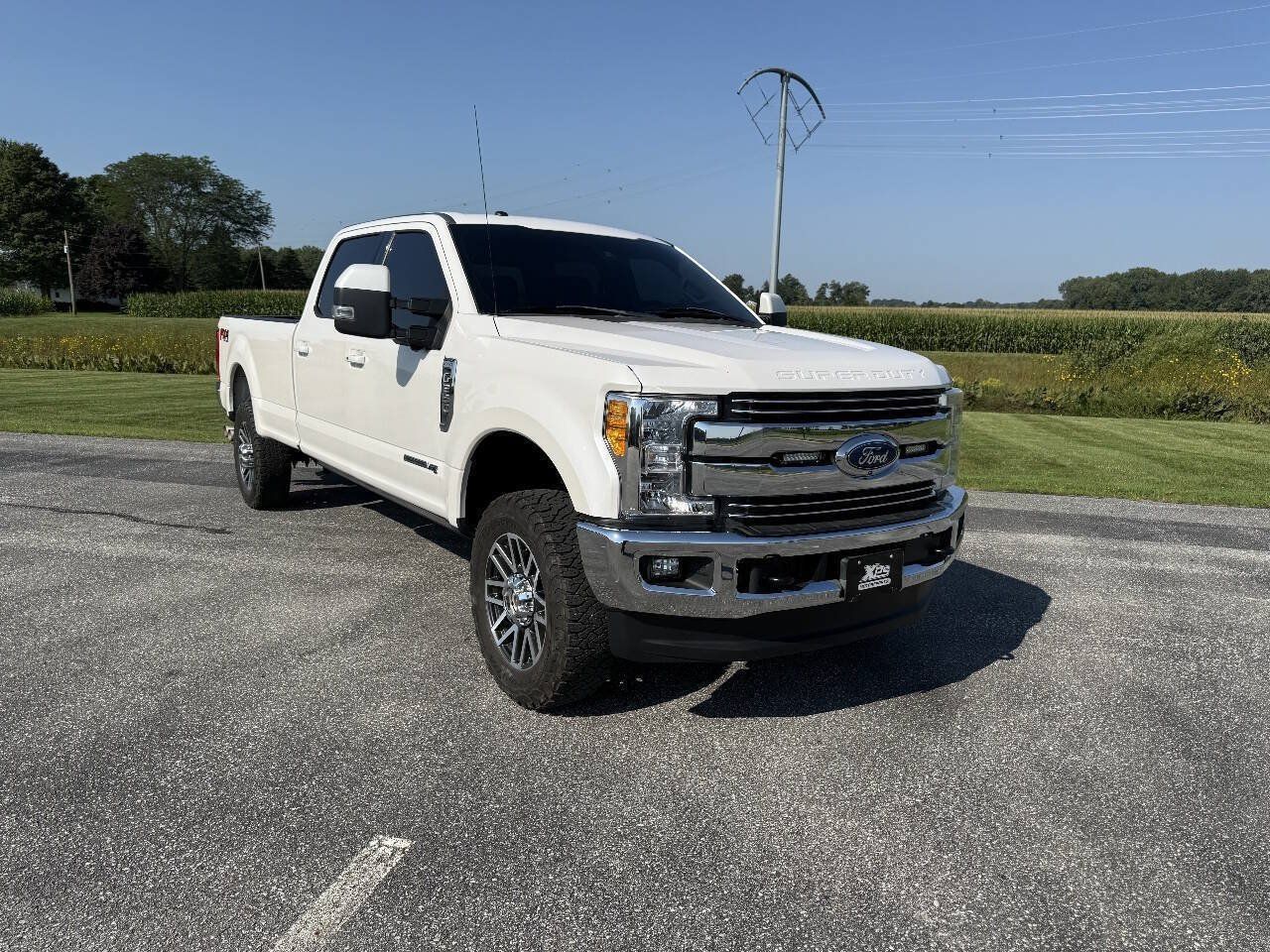 Used 2017 Ford F350 Lariat w/ Lariat Ultimate Package AWD/4WD image 5