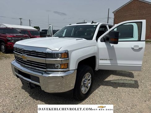 Used 2016 Chevrolet Silverado 2500 LT AWD/4WD image 32