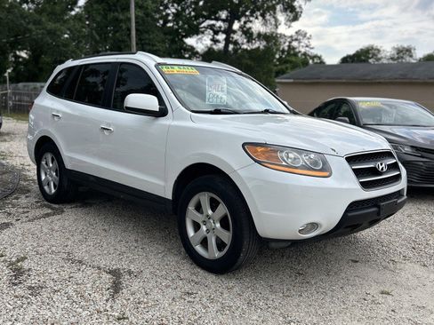 Used 2009 Hyundai Santa Fe Limited FWD image 2