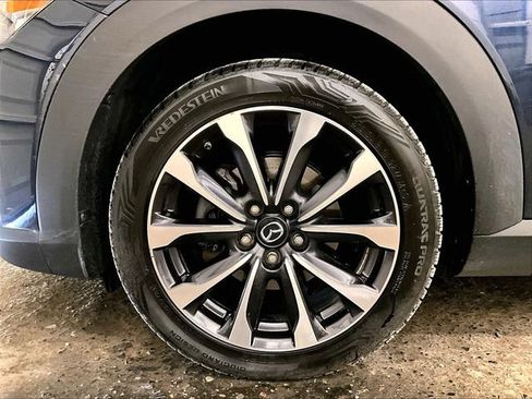 Used 2019 MAZDA CX-3 Touring w/ Preferred Equipment Package AWD/4WD image 8