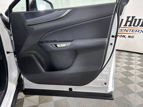 Used 2025 Lexus NX 350 AWD w/ Accessory Package (Z1) image 28