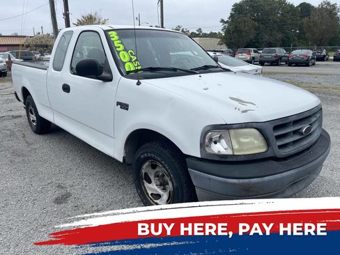 Used 2002 Ford F150 XL image 1