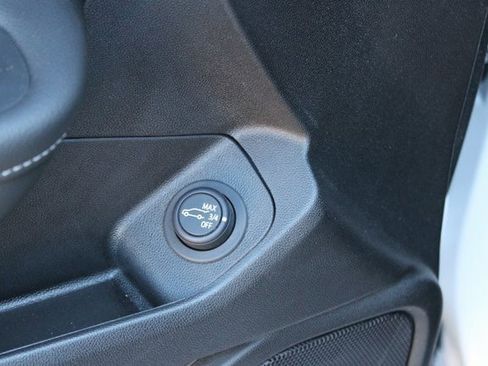 Certified 2024 GMC Terrain SLT w/ LPO, Floor Liner Package image 22