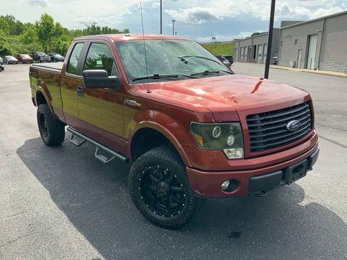 Used 2014 Ford F150 STX w/ Equipment Group 201A Mid AWD/4WD image 2