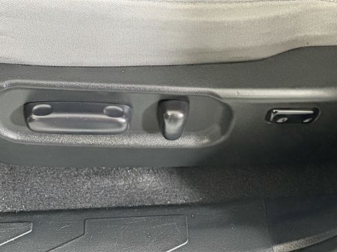 Used 2021 Toyota Tacoma TRD Off-Road image 13