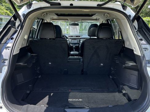 Used 2016 Nissan Rogue SL w/ SL Premium Package FWD image 30