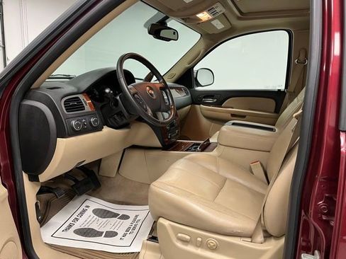 Used 2008 Chevrolet Tahoe LTZ w/ LTZ Preferred Equipment Group AWD/4WD image 20