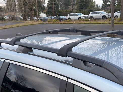 Used 2019 Subaru Ascent Premium image 11