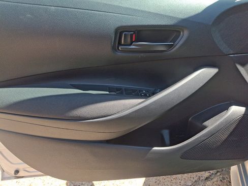 Used 2023 Toyota Corolla LE FWD image 12