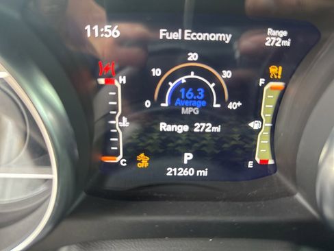 Certified 2022 Jeep Gladiator Overland w/ Safety Group image 22