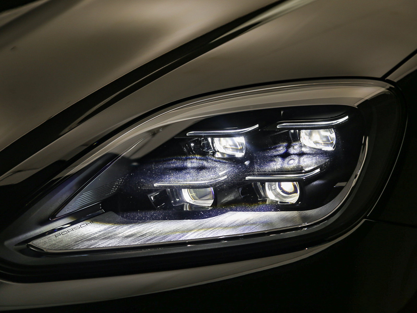 Certified 2026 Porsche Cayenne Coupe AWD/4WD image 11