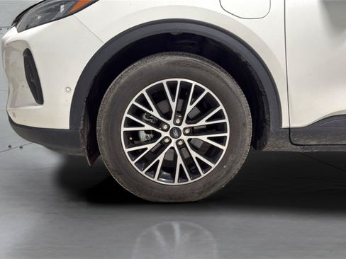 Used 2023 Ford Escape SE w/ PHEV Premium Package FWD image 27
