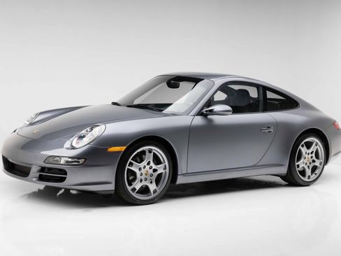 Used 2006 Porsche 911 Carrera RWD image 17