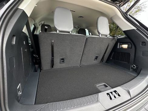 New 2026 Ford Explorer Active w/ Active Comfort Package image 29