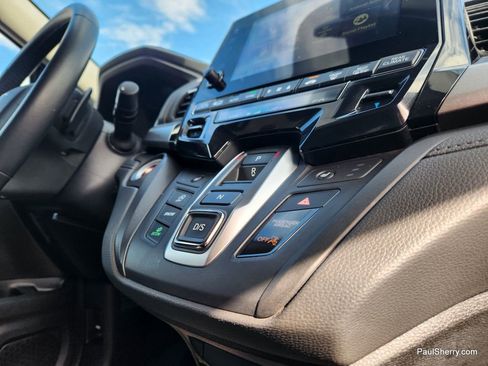 Used 2024 Honda Odyssey EX-L image 42