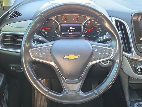 Used 2020 Chevrolet Equinox Premier image 17