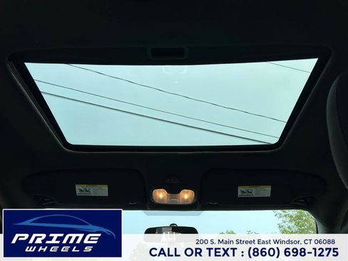 Used 2013 Chrysler 200 LX image 21