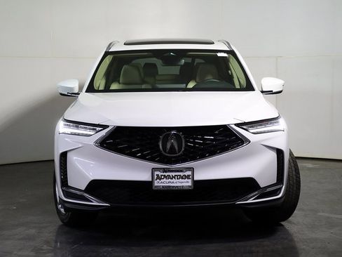 Certified 2026 Acura MDX SH-AWD image 9