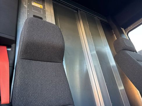 Used 2023 Chevrolet Brightdrop 600 w/ Active Safety Package 2 image 17