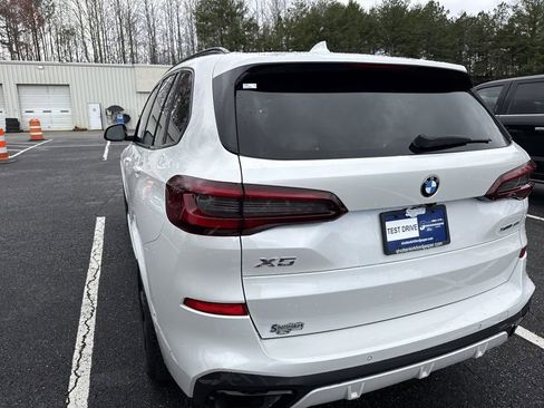 Used 2021 BMW X5 xDrive40i w/ M Sport Package image 10