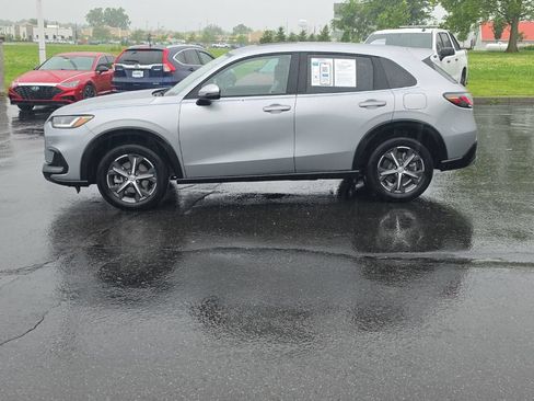 Used 2025 Honda HR-V EX-L image 4