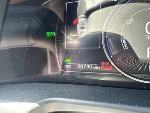 Used 2024 Lexus ES 300h w/ Accessory Package (Z1) FWD image 8