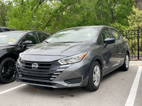 Used 2024 Nissan Versa S w/ Trunk Package image 3