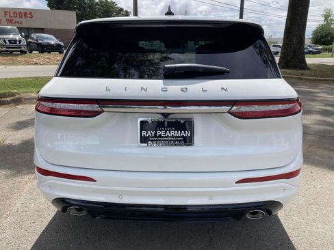 New 2025 Lincoln Corsair Reserve w/ Jet Appearance Package image 6