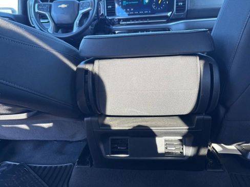 Used 2024 Chevrolet Silverado 2500 LT image 13