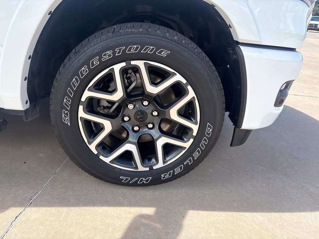 Used 2025 RAM 1500 Laramie w/ Sport Appearance Package AWD/4WD image 14