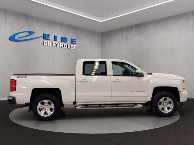 Used 2017 Chevrolet Silverado 1500 LT w/ All Star Edition AWD/4WD image 14