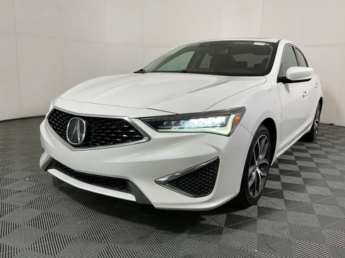 Used 2019 Acura ILX FWD image 2