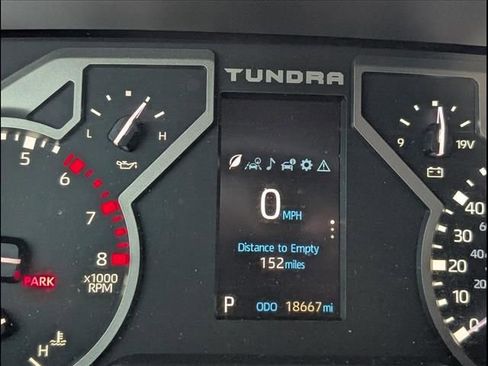 Used 2024 Toyota Tundra SR5 w/ SR5 Premium Package AWD/4WD image 21
