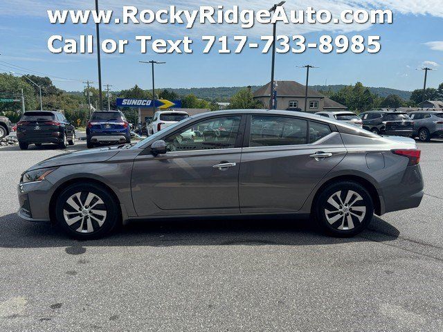 Used 2023 Nissan Altima 2.5 S FWD image 3