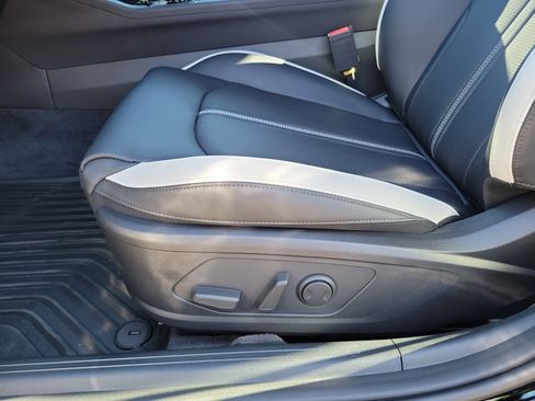 Used 2026 Kia K5 GT-Line image 5