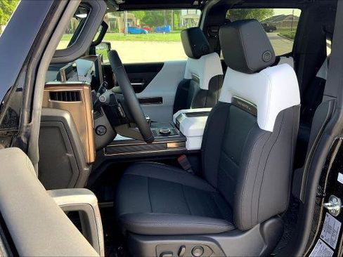 New 2025 GMC Hummer EV 3X w/ Extreme Off-Road Package image 12