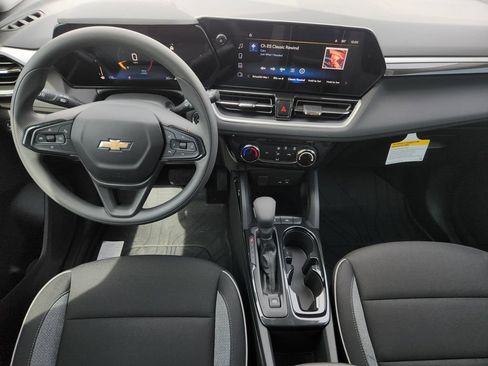 New 2026 Chevrolet TrailBlazer LT FWD image 18