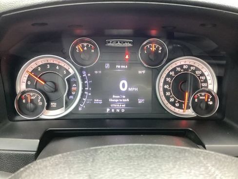 Used 2013 RAM 3500 Laramie w/ Convenience Group AWD/4WD image 14
