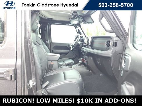 Used 2025 Jeep Wrangler Rubicon image 21