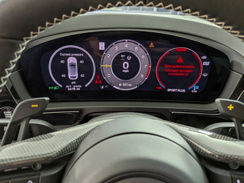 Certified 2025 Porsche Cayenne Turbo GT AWD/4WD image 15